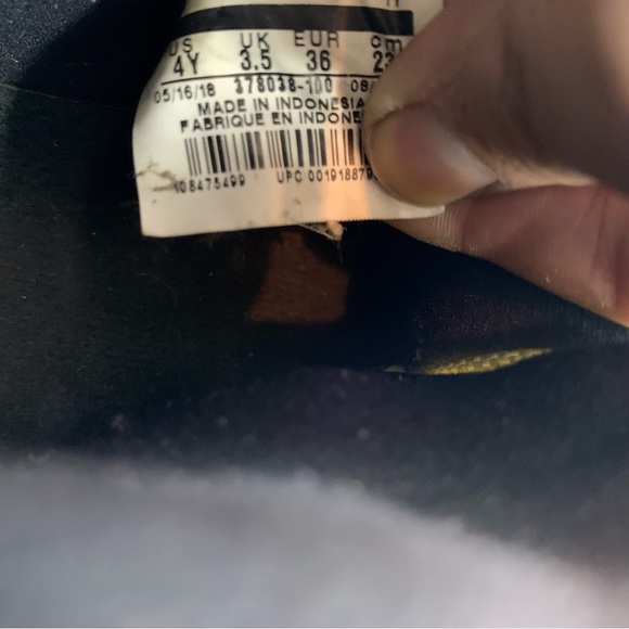 Nike Women’s size 5.5 Air Jordan 11 concord retro OG ladies sneakers 2018 wmns - Picture 5 of 10